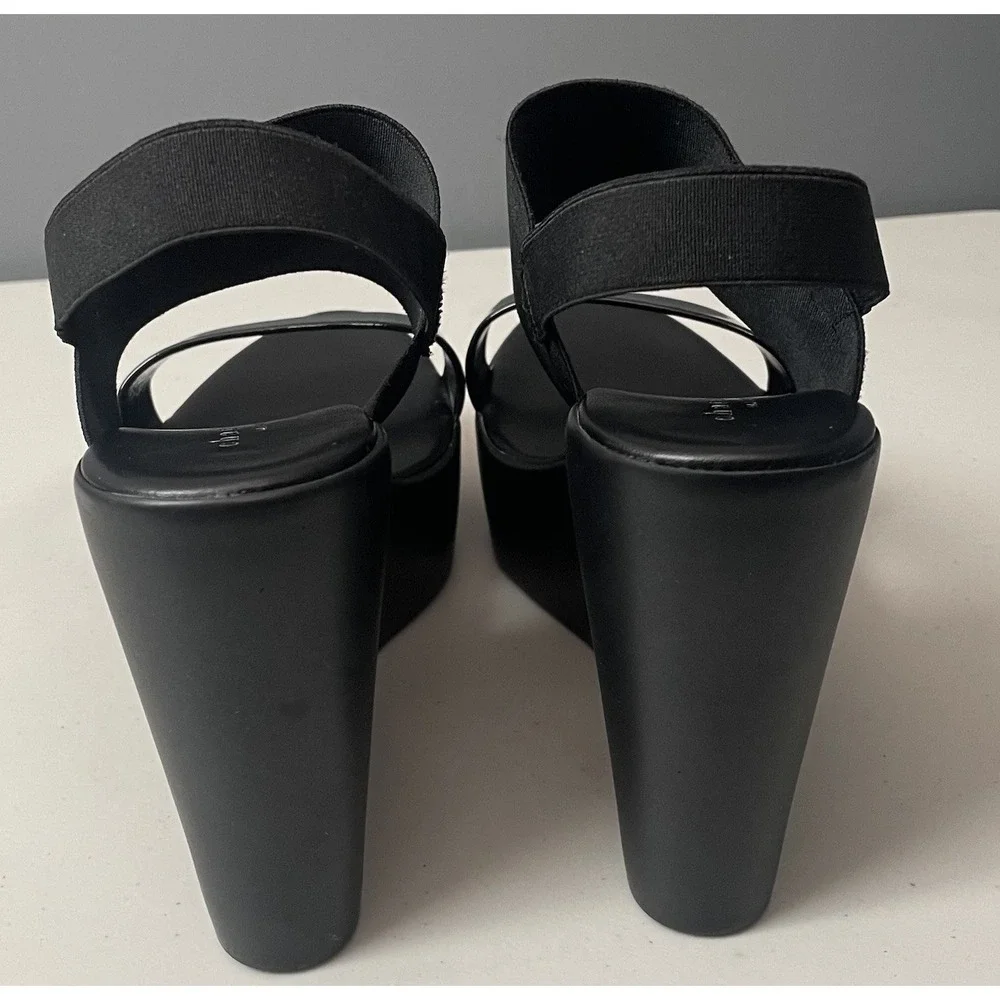Charles David Womens 10 Black Ankle Strap Patent Leather Wedge Sandal Minimalist